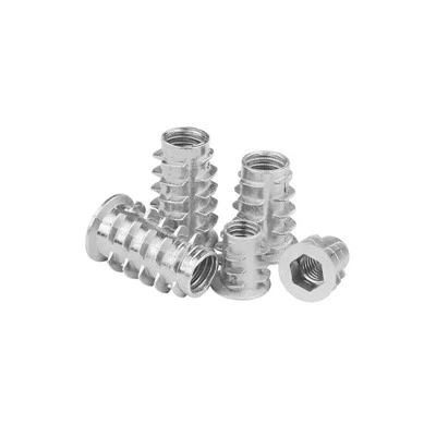 Умеци са навојем за дрвене бунинге